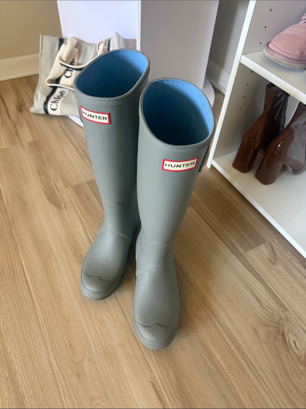 Hunter Woman’s Tall Rain Boots in Gray with Blue Lining